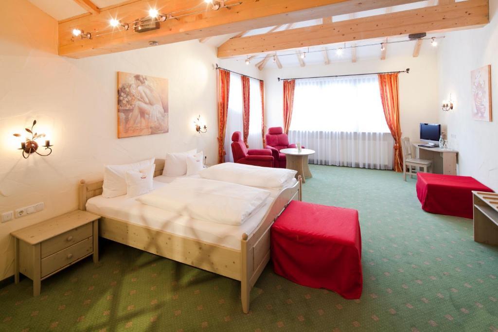 Hubertushof Hotel Garni 上施陶芬 客房 照片
